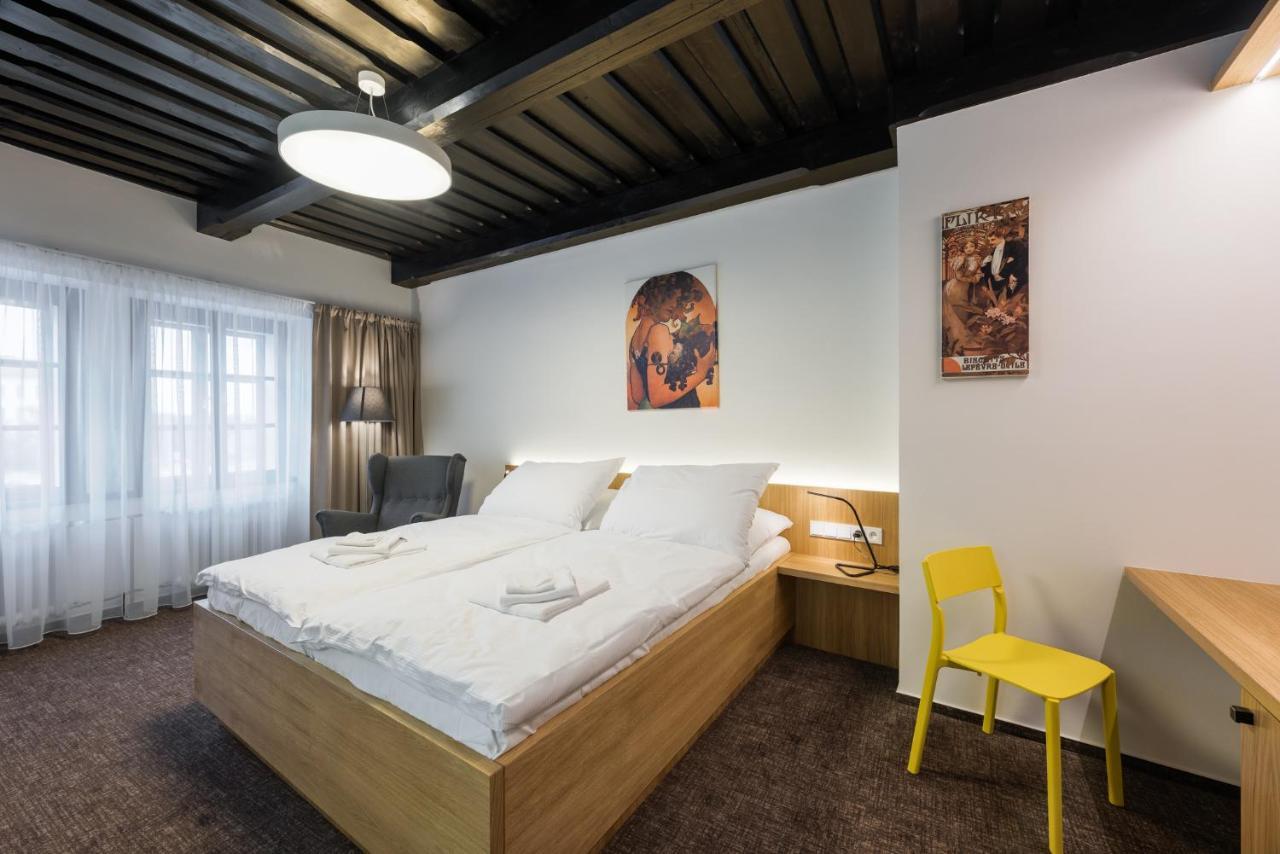 Fancy Apartments By Prague Castle Екстериор снимка