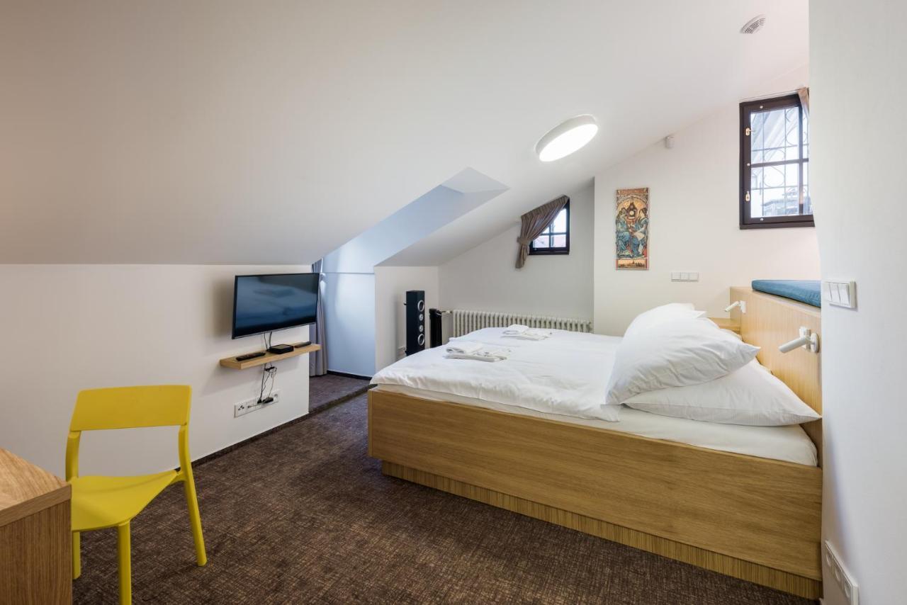 Fancy Apartments By Prague Castle Екстериор снимка
