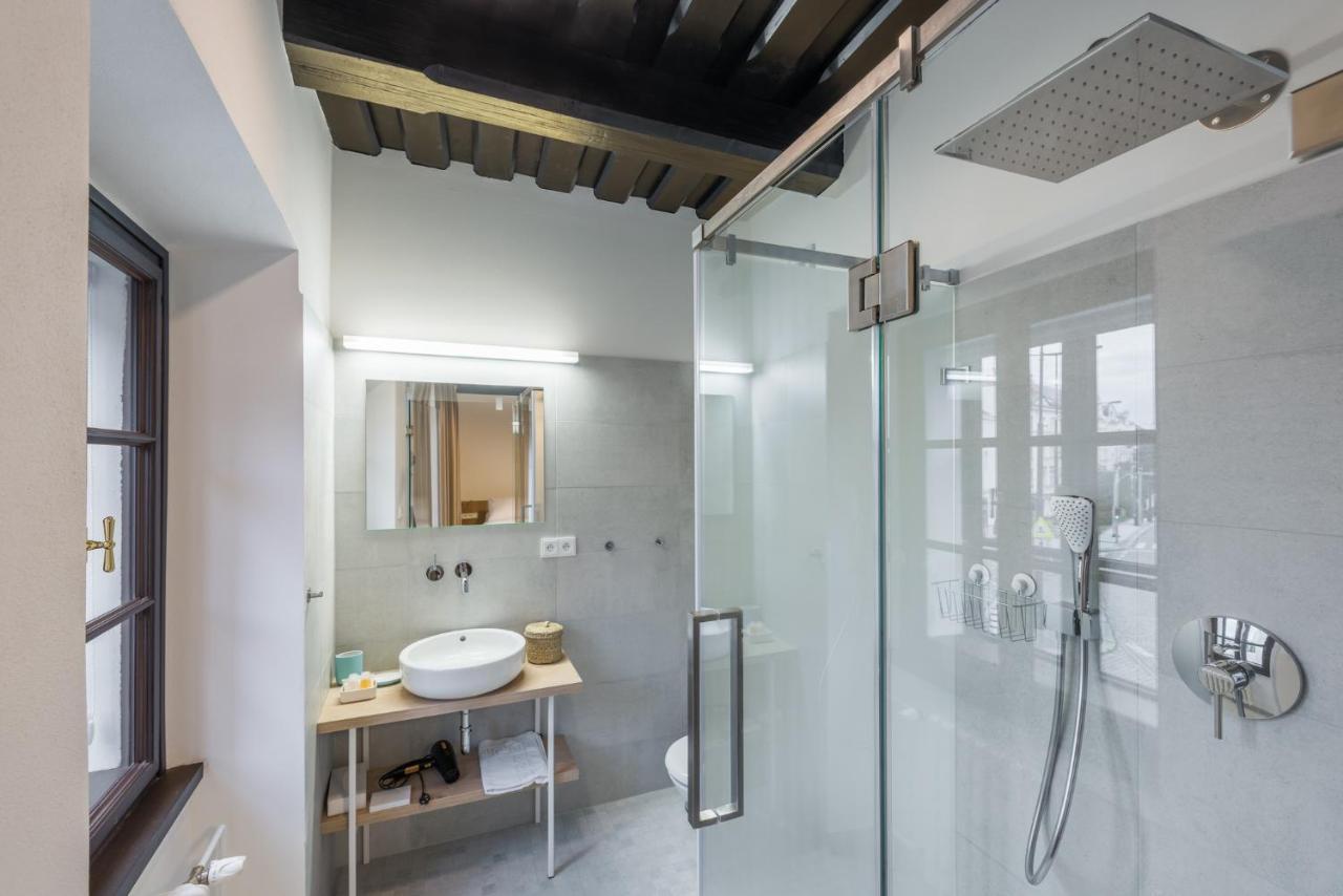 Fancy Apartments By Prague Castle Екстериор снимка