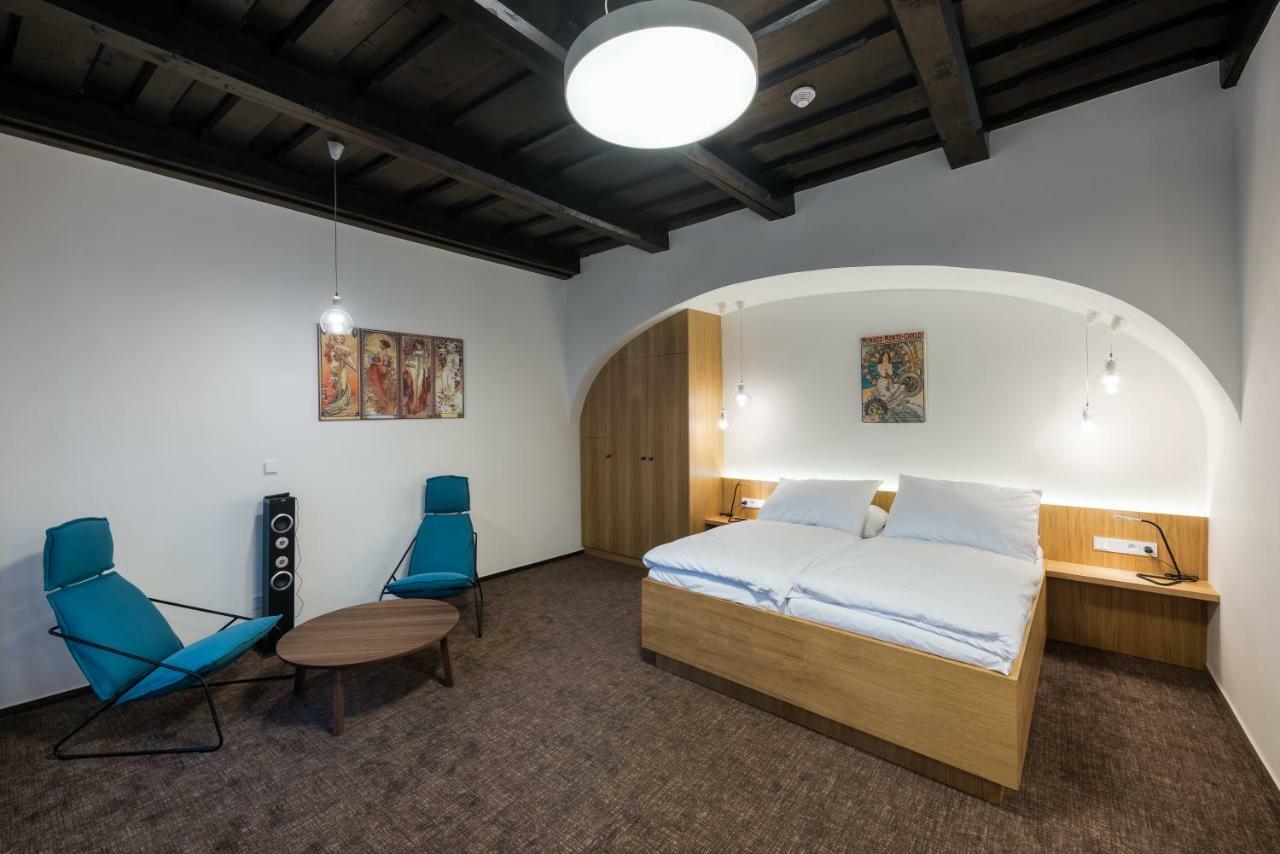 Fancy Apartments By Prague Castle Екстериор снимка