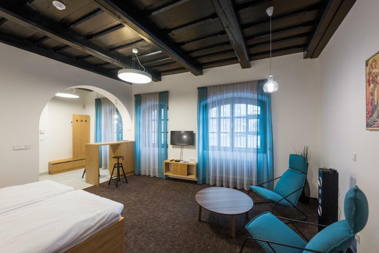 Fancy Apartments By Prague Castle Екстериор снимка