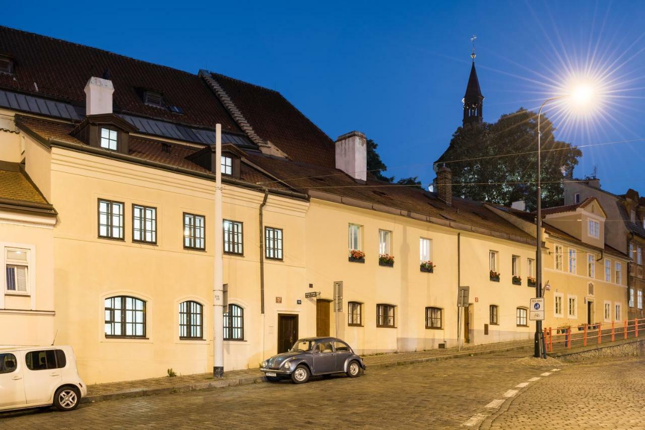 Fancy Apartments By Prague Castle Екстериор снимка